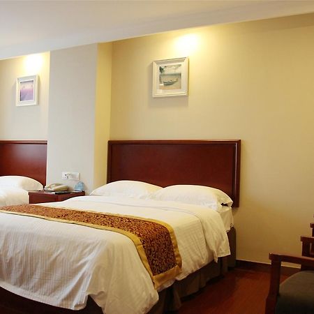 Greentree Inn Jiangsu Wuxi Hubin Business Street Business Hotel ภายนอก รูปภาพ