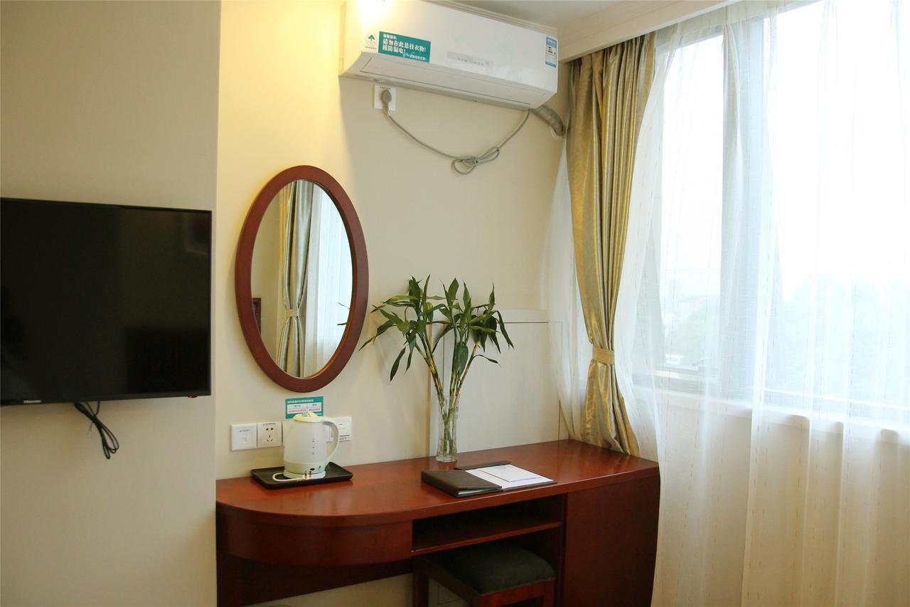 Greentree Inn Jiangsu Wuxi Hubin Business Street Business Hotel ภายนอก รูปภาพ