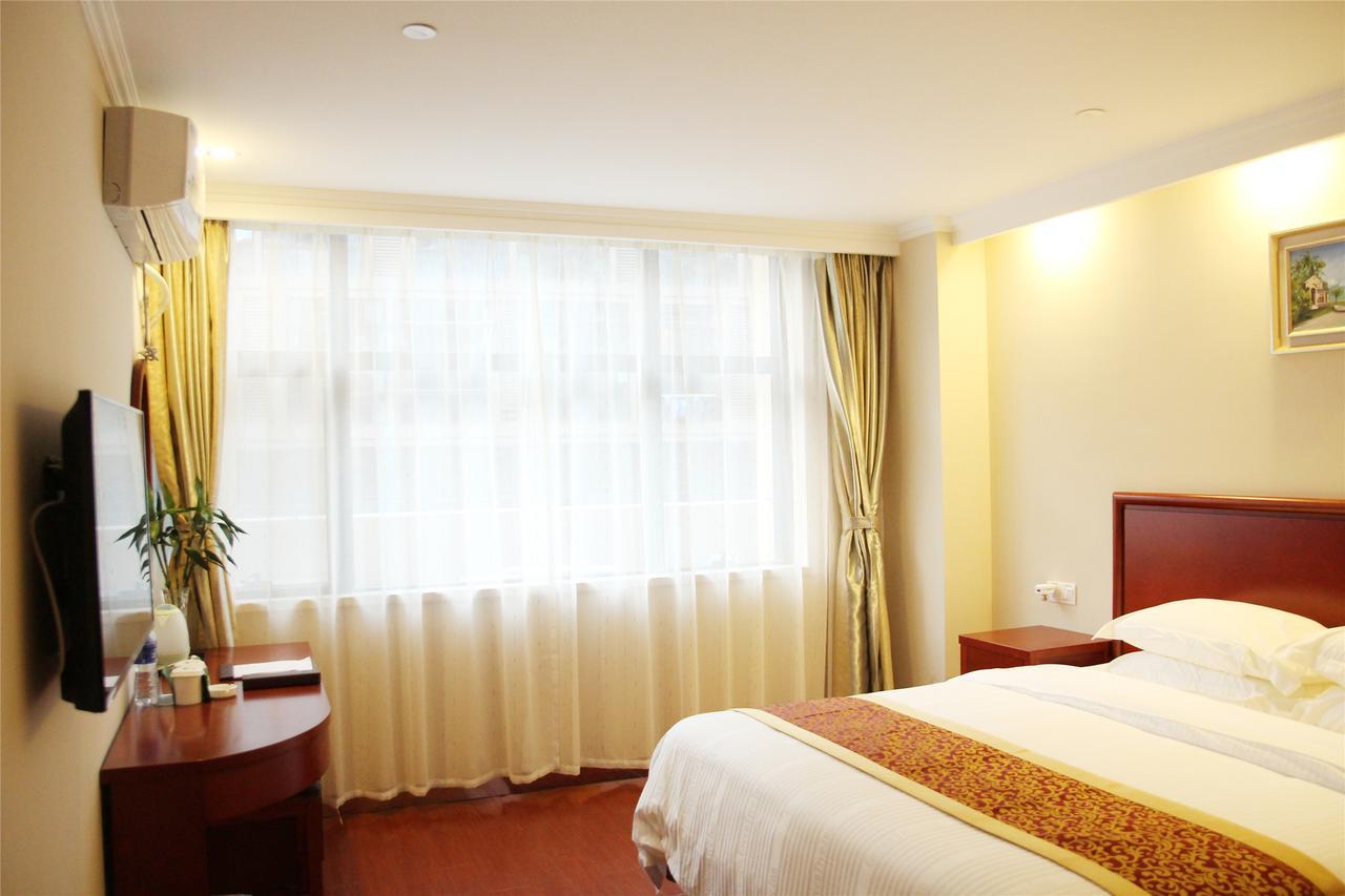 Greentree Inn Jiangsu Wuxi Hubin Business Street Business Hotel ภายนอก รูปภาพ